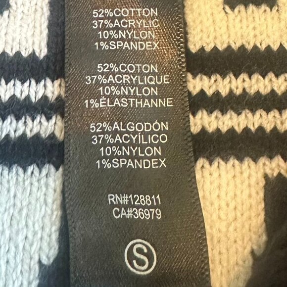 Beach Riot Monterey Jacquard Quarter Zip Sweater Sweatshirt Tribal Print Small - Picture 9 of 9